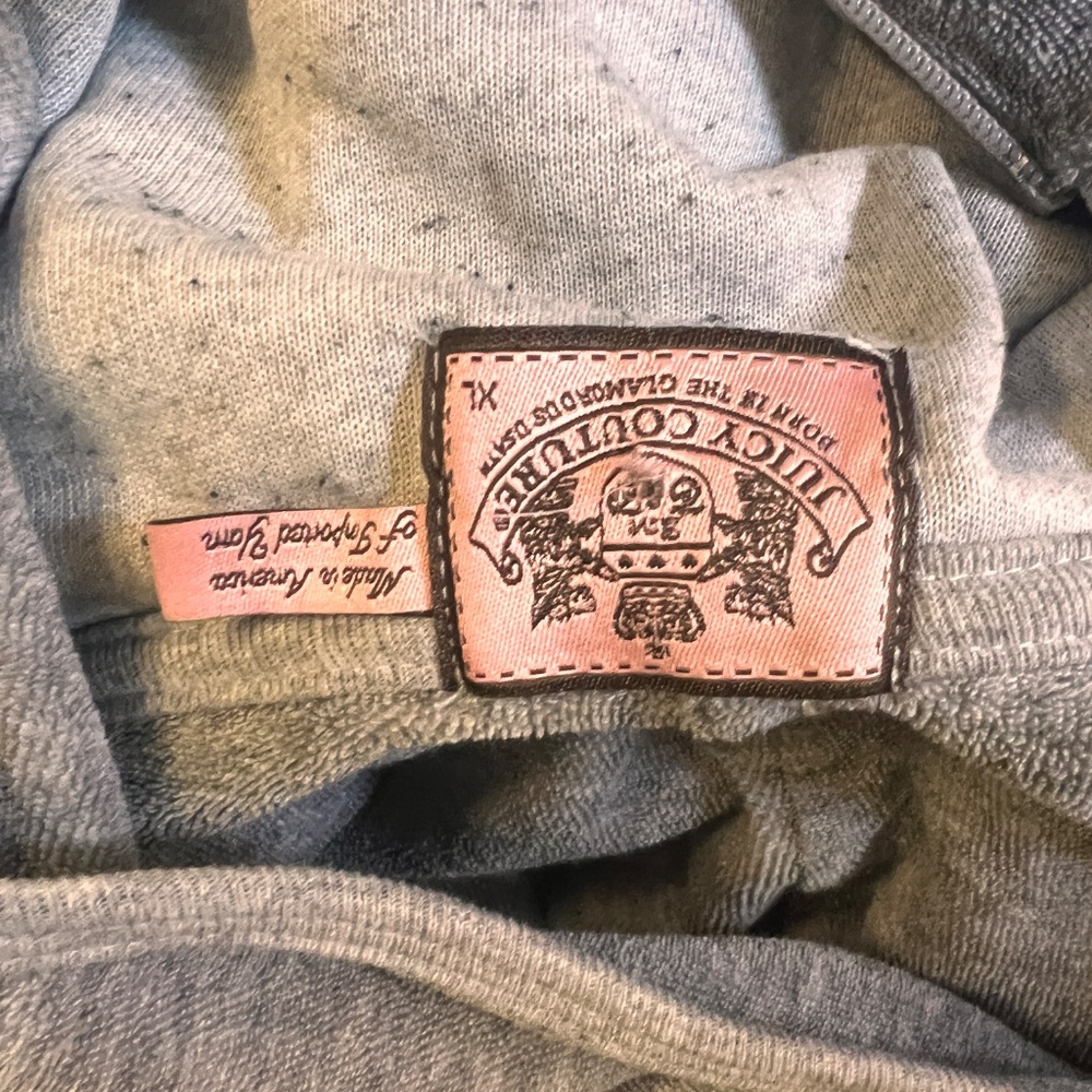 Vintage Juicy Couture 2-piece hoodie and pant set - Grey - Picture 5 of 5